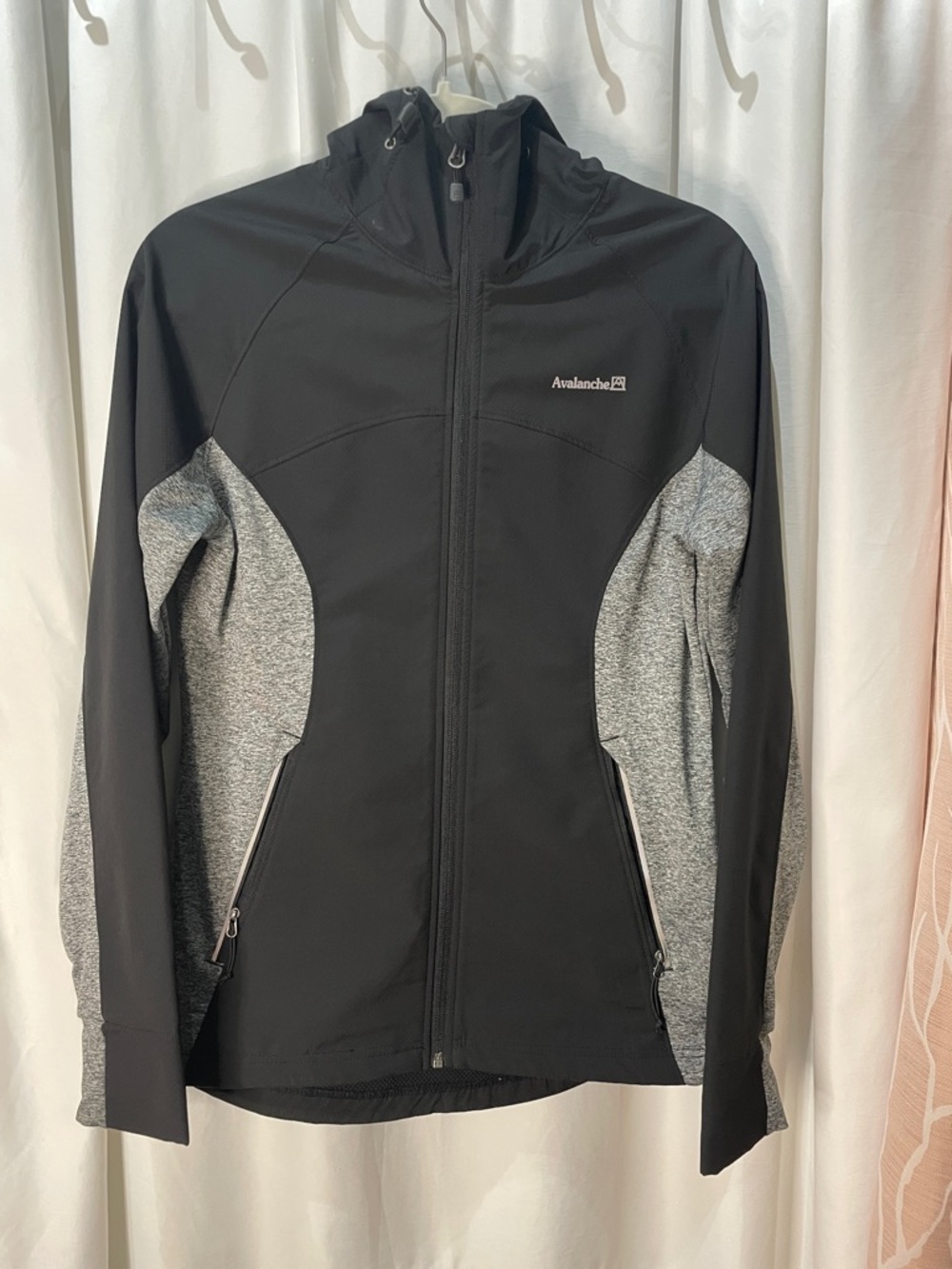 Avalanche Black with Heather Gray Panel Hooded Softshell